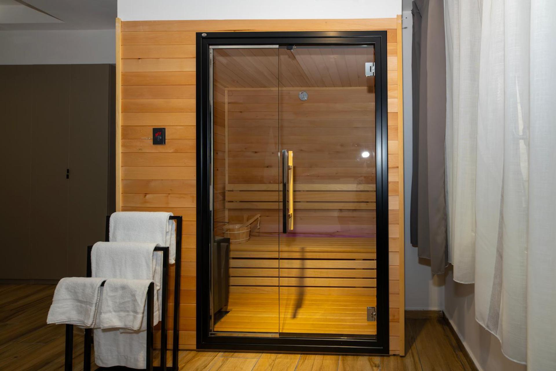 Junior Suite with Sauna